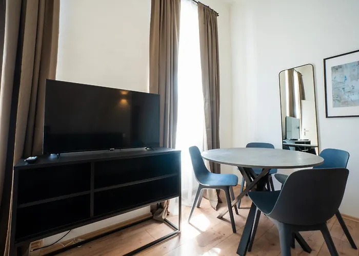 Апартаменти Modern 1-bedroom Next To Praterstern *